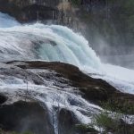 Рейнский водопад. Самый большой равнинный водопад в Европе.