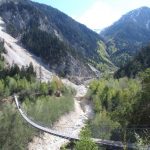 Сезон хайков открыт: Бутанский подвесной мост!